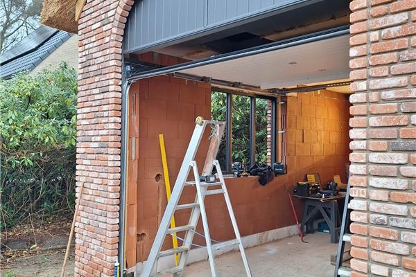 Classico sectionale garagedeuren - Van Den Bergh